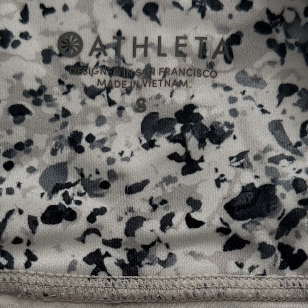 Athleta White & Gray Printed High-Rise Leggings with Mesh Insets - Picture 3 of 3